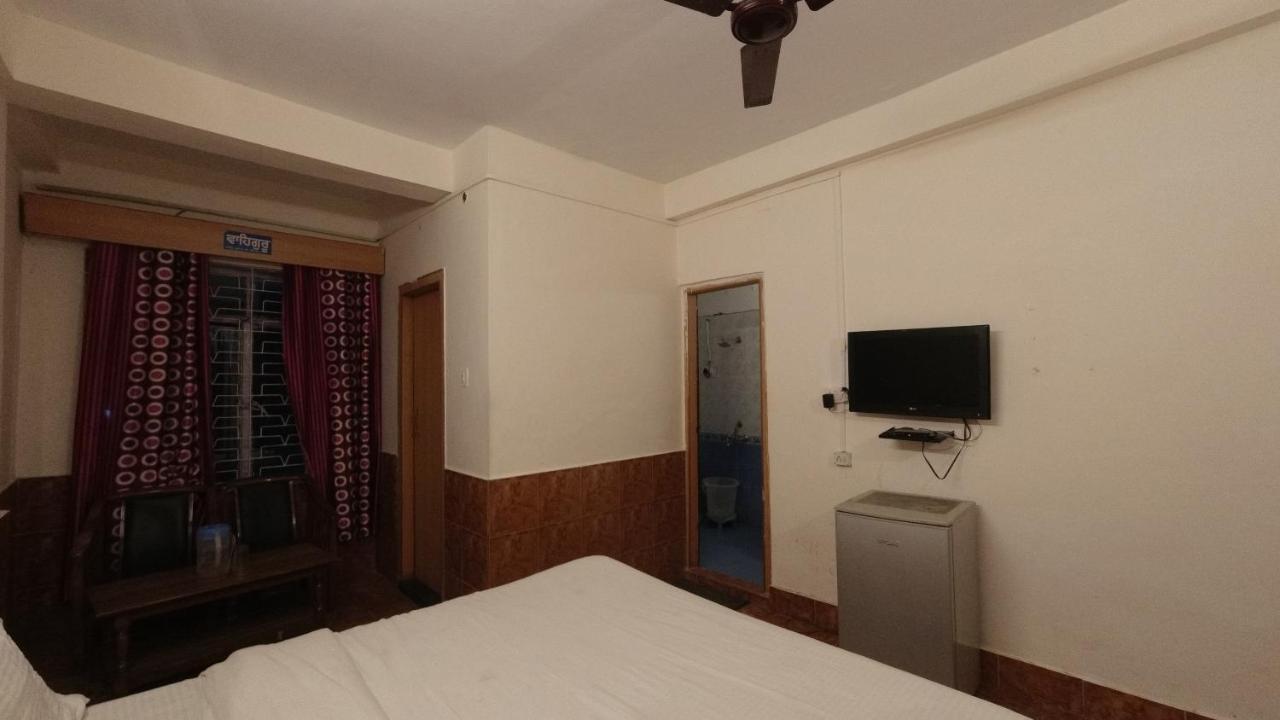 Shingar Hotel Mussoorie Mallroad Extérieur photo