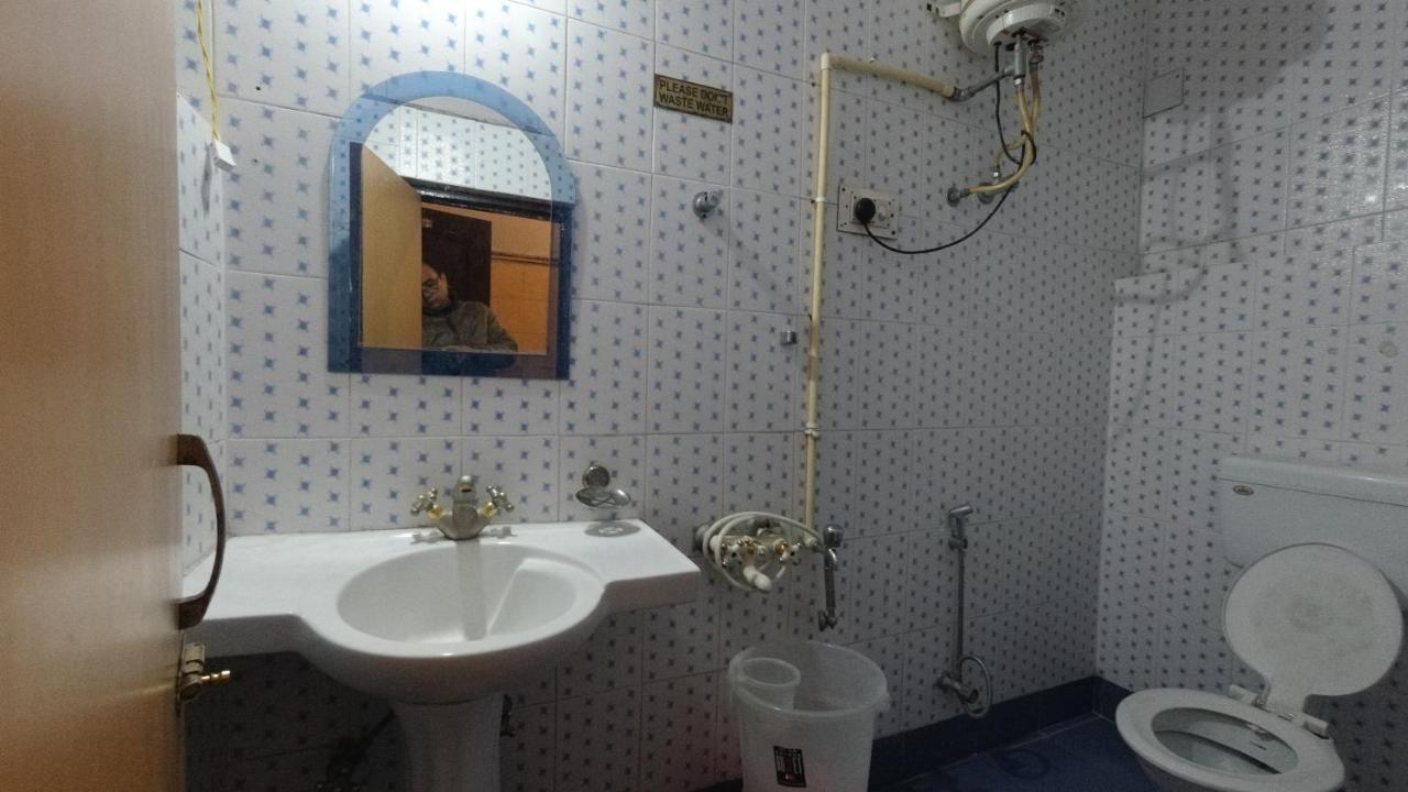 Shingar Hotel Mussoorie Mallroad Extérieur photo