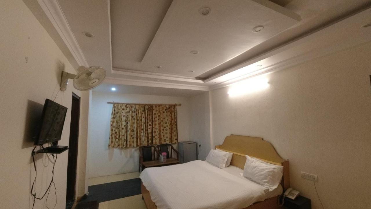Shingar Hotel Mussoorie Mallroad Extérieur photo